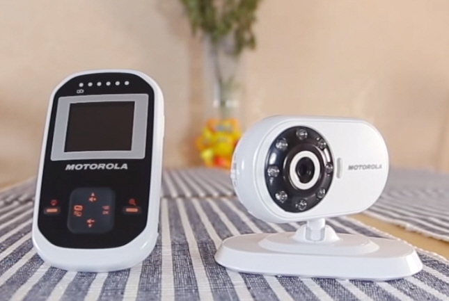 Motorola MBP18 Video Baby Monitor